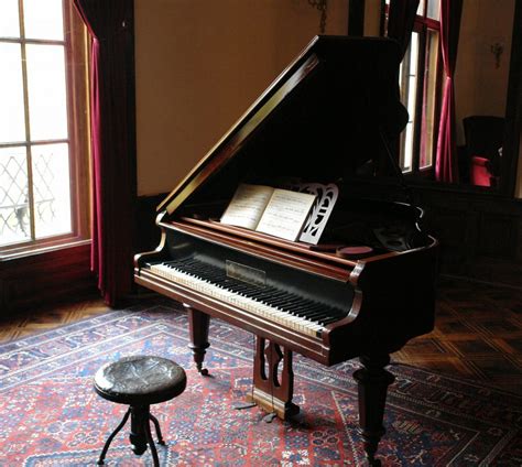 moving piano across country